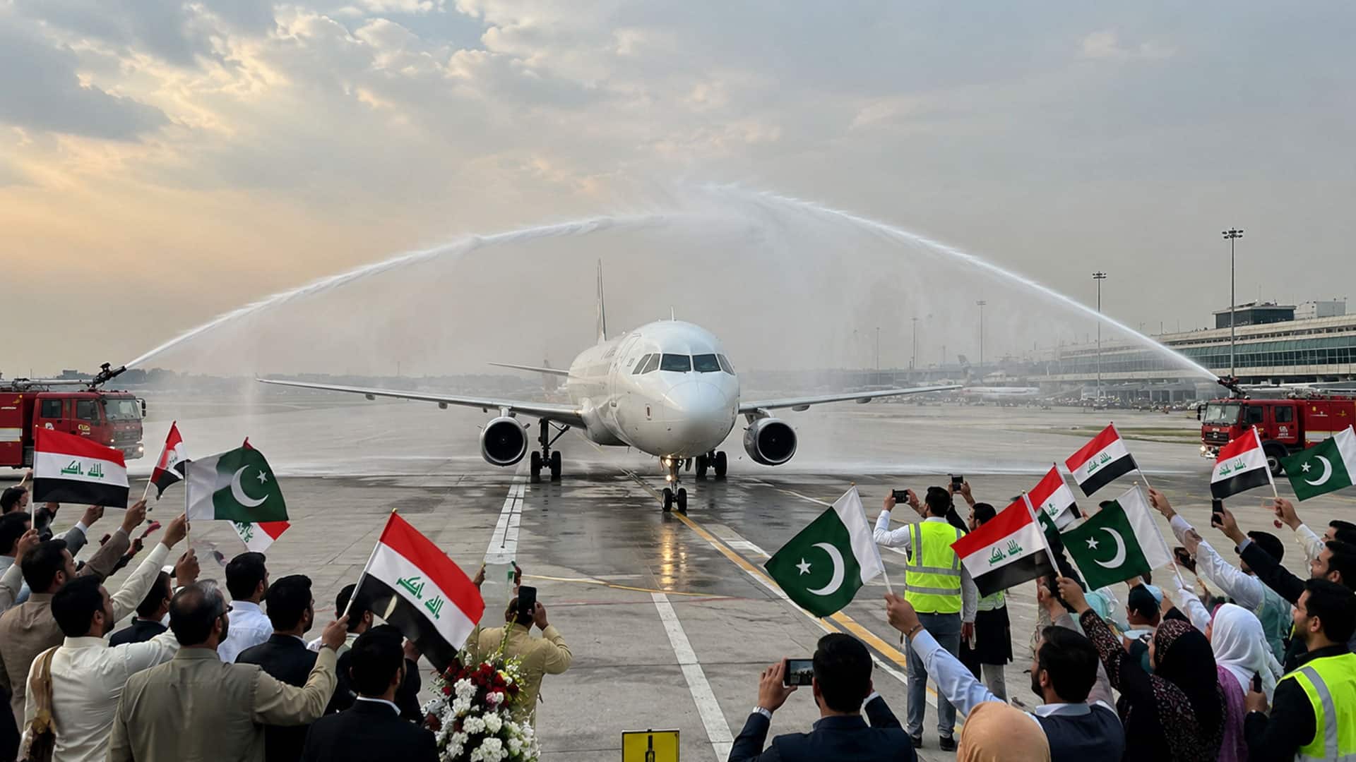 پاکستان، عراق فضائی رابطہ 86 دن بعد بحال، بغداد سے پہلی پرواز کراچی پہنچ گئی