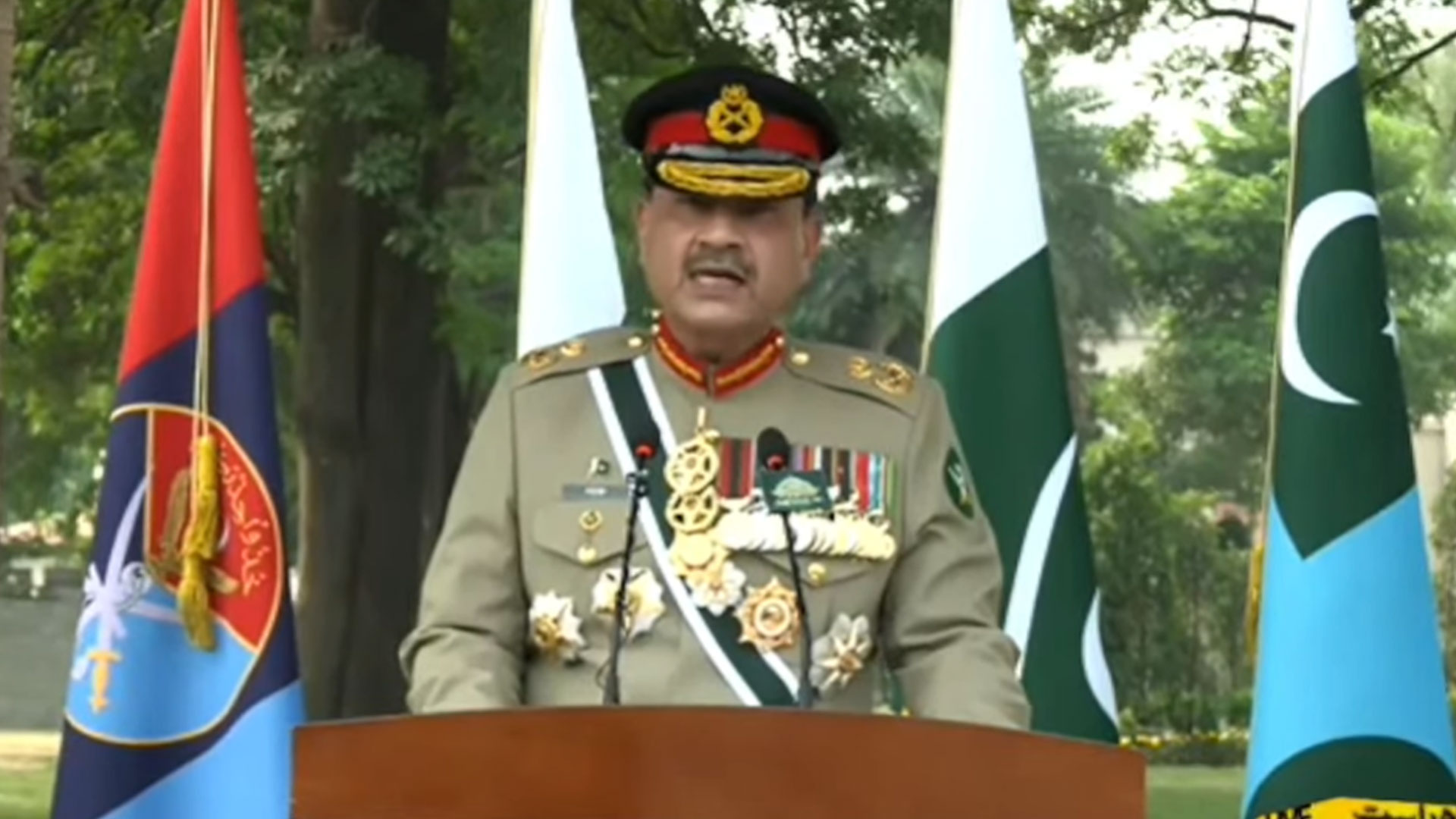 معرکہ حق دو نظریات کے درمیان فیصلہ کن جنگ تھی، حق فتح یاب ہوا، فیلڈ مارشل سید عاصم منیر کا جی ایچ کیو میں تاریخی خطاب