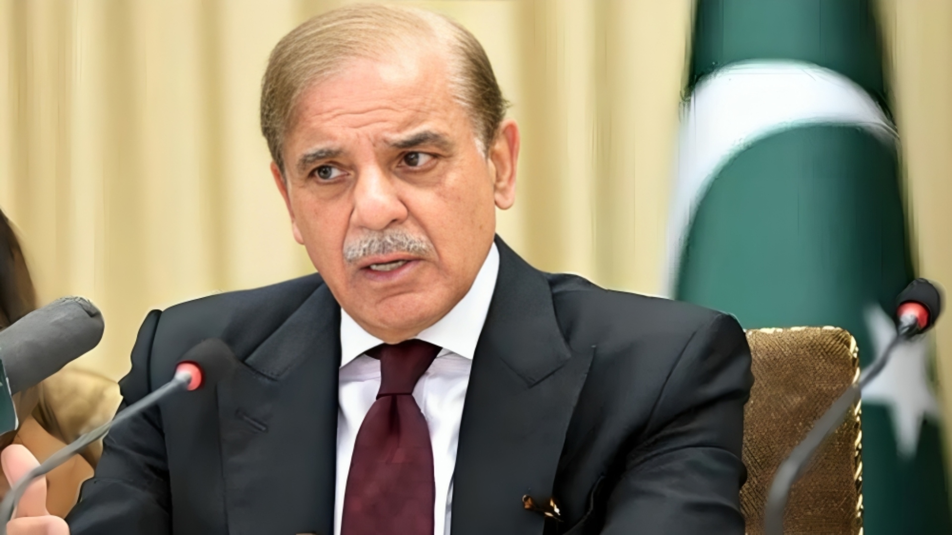 آئی ٹی برآمدات میں اضافہ حکومت کی اولین ترجیح، نوجوانوں کی صلاحیتوں سے بھرپور فائدہ اٹھایا جائے ، وزیراعظم