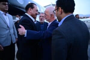 فیلڈ مارشل سید عاصم منیر سرکاری دورے پر ایران پہنچ گئے، آئی ایس پی آر