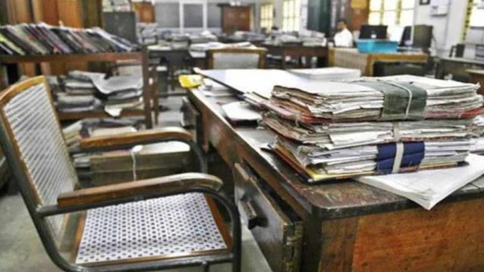 سرکاری ملازمین ہو جائیں ہوشیار، حاضری کا نیا نظام متعارف کروانے کا فیصلہ