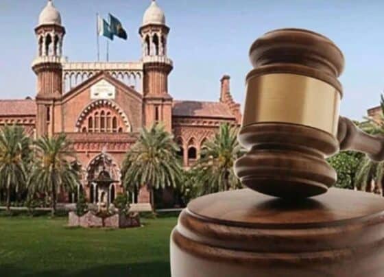 شوہر حق مہر کے علاوہ معاہدے میں درج چیزیں بھی بیوی کو دینے کا پابند ہے ، لاہور ہائیکورٹ
