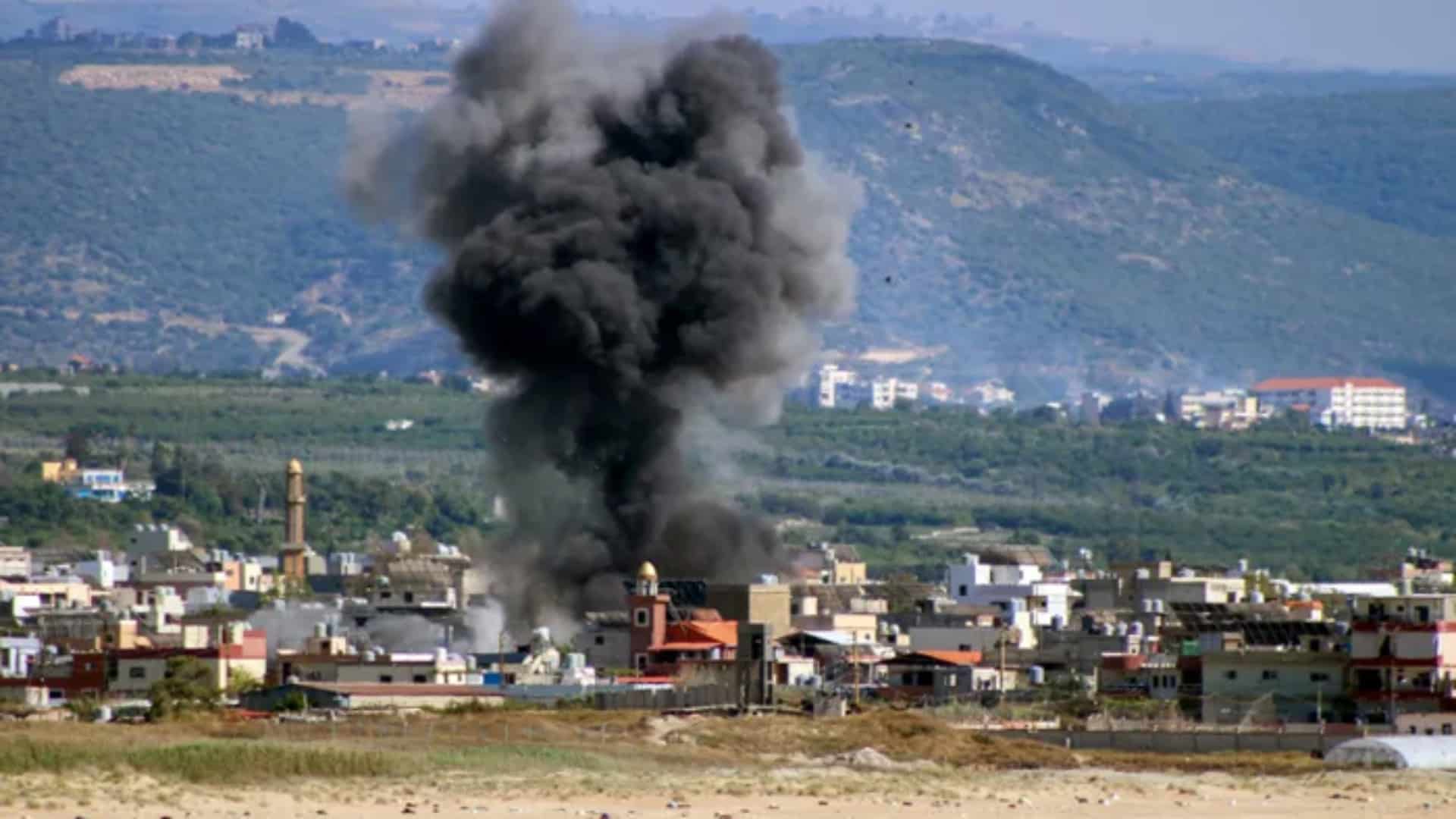 لبنان پر اسرائیلی جارحیت جاری ، فضائی حملے میں ریسکیو عملے کے 7 ارکان شہید