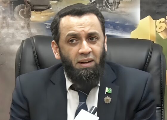 پاکستان امن چاہتا ہے، جنگ مسلط کی گئی تو منہ توڑ جواب دیا جائے گا، عطاء اللہ تارڑ