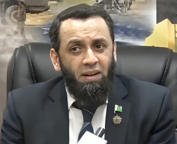 پاکستان امن چاہتا ہے، جنگ مسلط کی گئی تو منہ توڑ جواب دیا جائے گا، عطاء اللہ تارڑ
