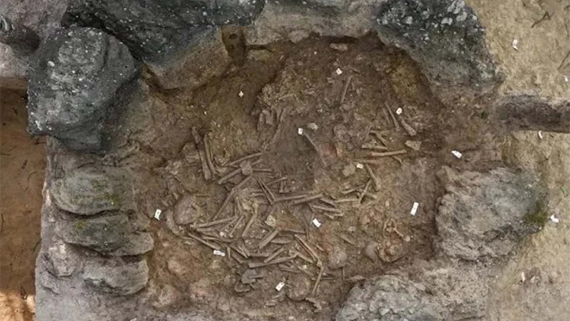 لاؤس میں خوفناک دریافت، قدیم مرتبان سے 37 انسانوں کی ہڈیاں برآمد