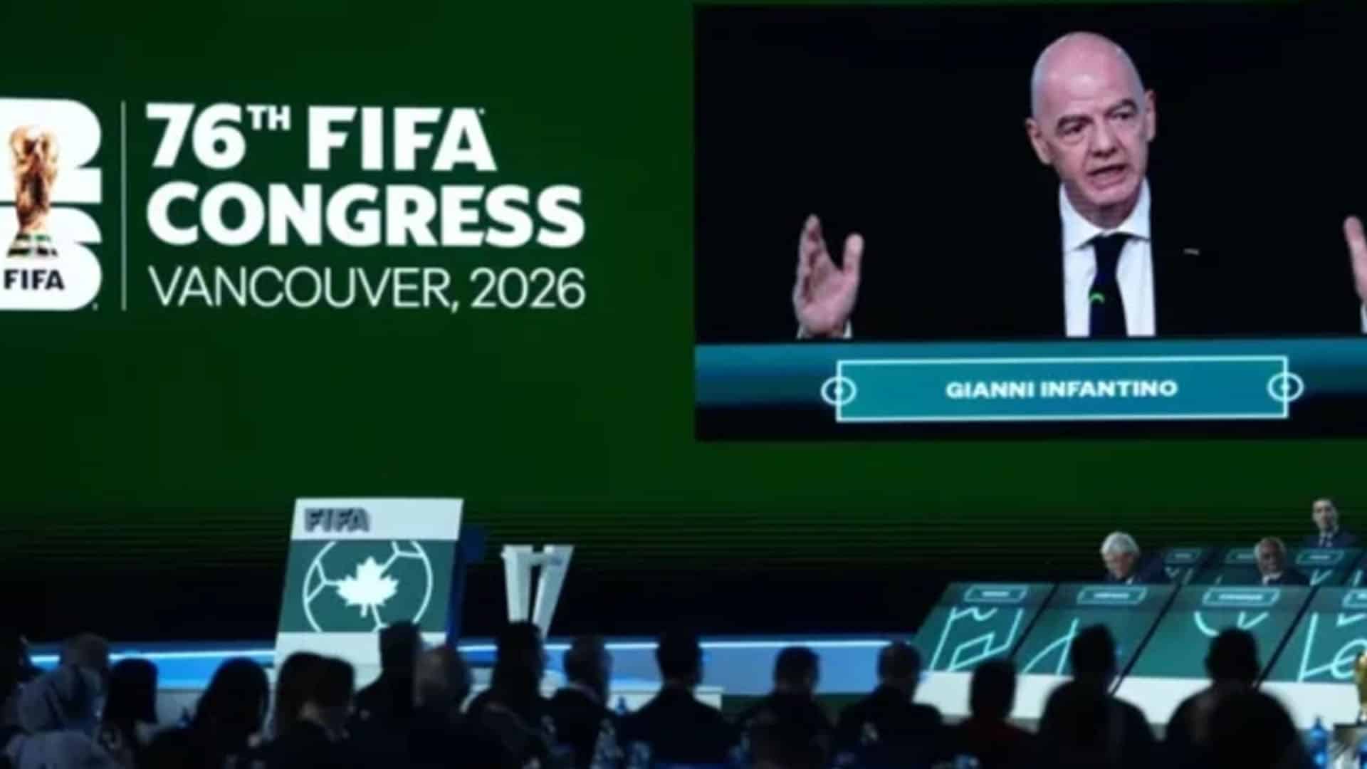 ایران فٹبال ورلڈ کپ کے میچ امریکہ میں ہی کھیلے گا، فیفا