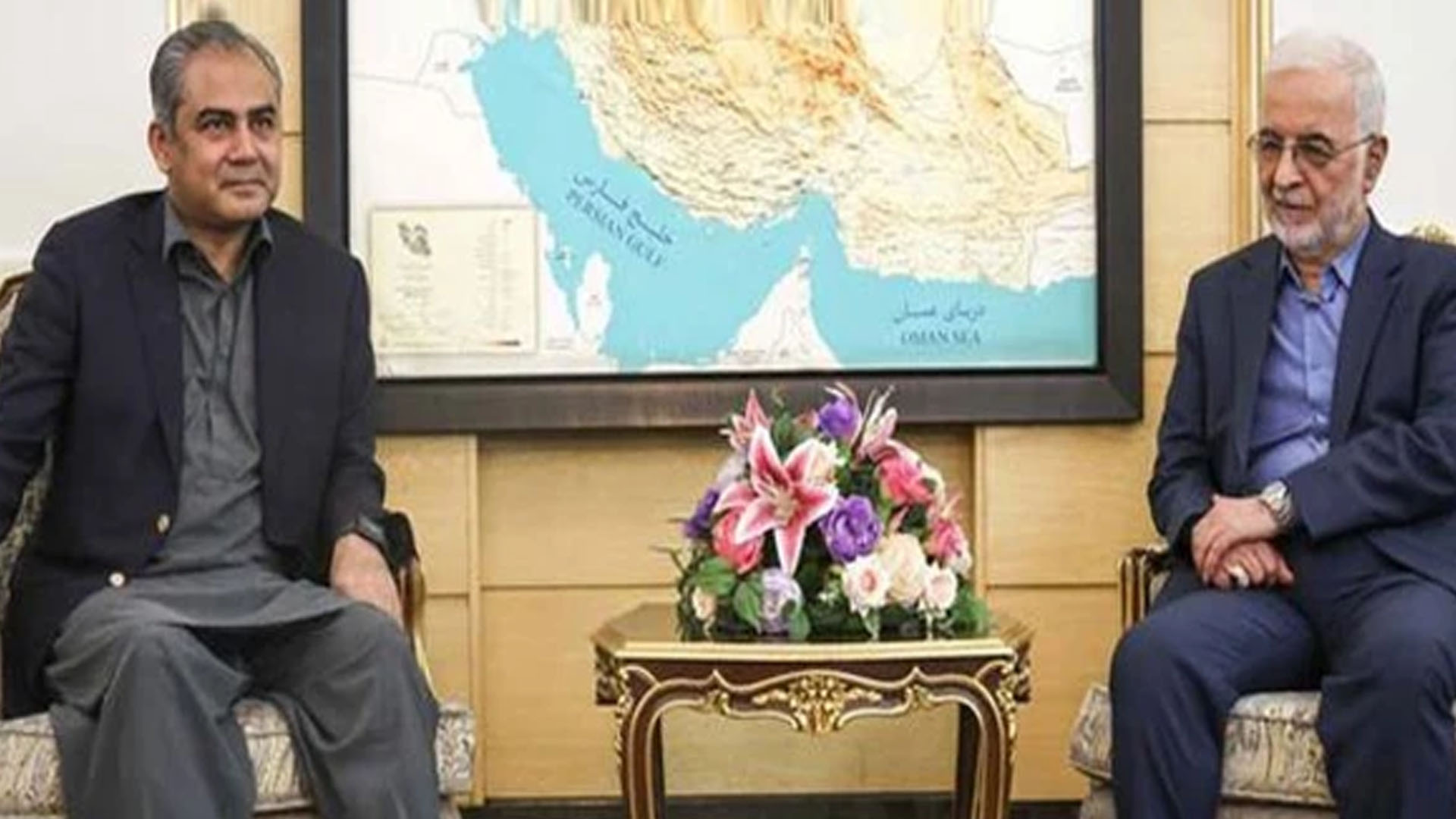 وفاقی وزیر داخلہ محسن نقوی دو روزہ دورے پر ایران پہنچ گئے