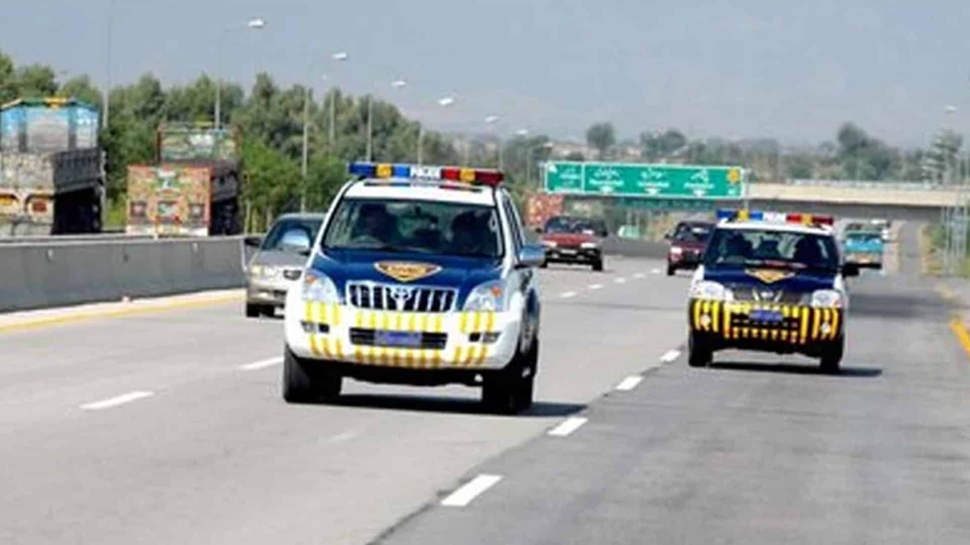 نیشنل ہائی ویز اینڈ موٹروے پولیس کی شہریوں کے لیے اہم  ہدایت جاری
