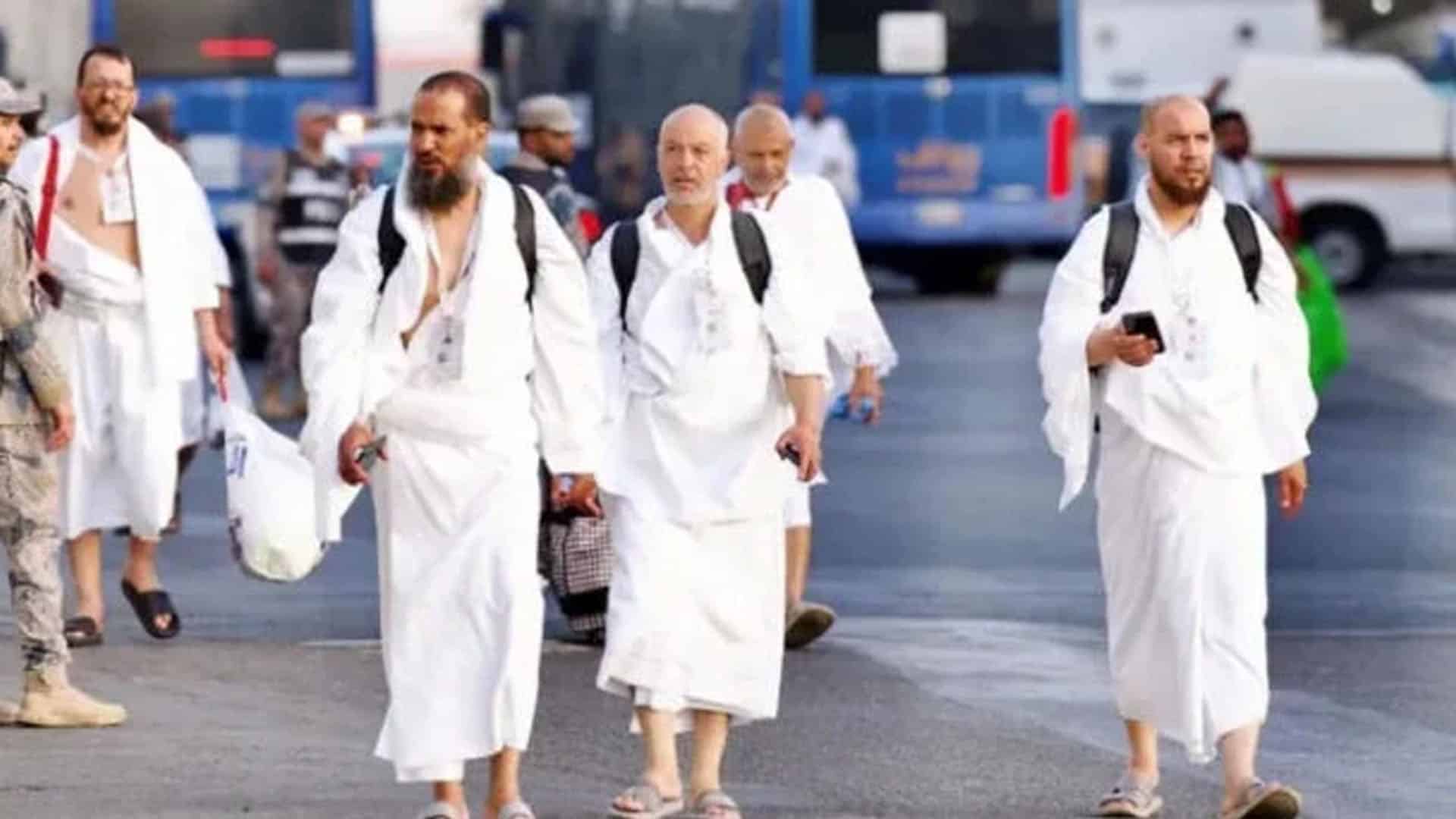 پاکستانی عازمین حج کیا کیا چیزیں اپنے پاس رکھیں ؟اہم ہدایات جاری