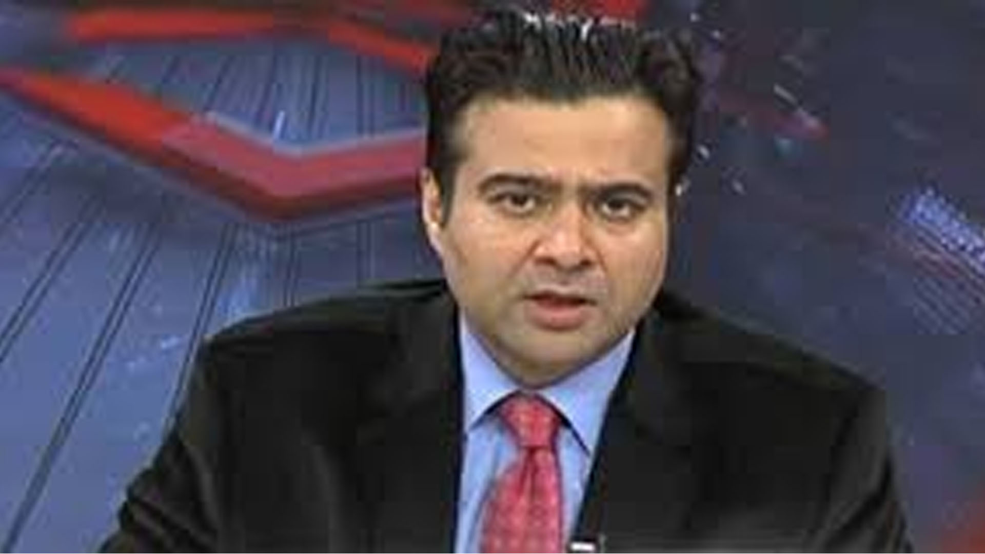 کامران شاہد نے 28ویں ترمیم سے متعلق قیاس آرائیوں کی افواہوں کا پول کھل دیا
