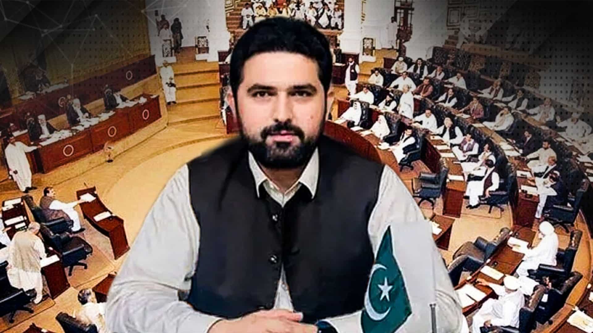 خیبرپختونخوا میں سرکاری کام بند، کل قلم چھوڑ ہڑتال ہوگی،وجوہات سامنے آگئیں