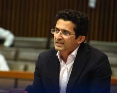 پیٹرول سستا کرنے کا وعدہ برقرار، عالمی قیمتیں کم ہوتے ہی ریلیف ملے گا ،علی پرویز