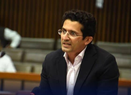 پیٹرول سستا کرنے کا وعدہ برقرار، عالمی قیمتیں کم ہوتے ہی ریلیف ملے گا ،علی پرویز