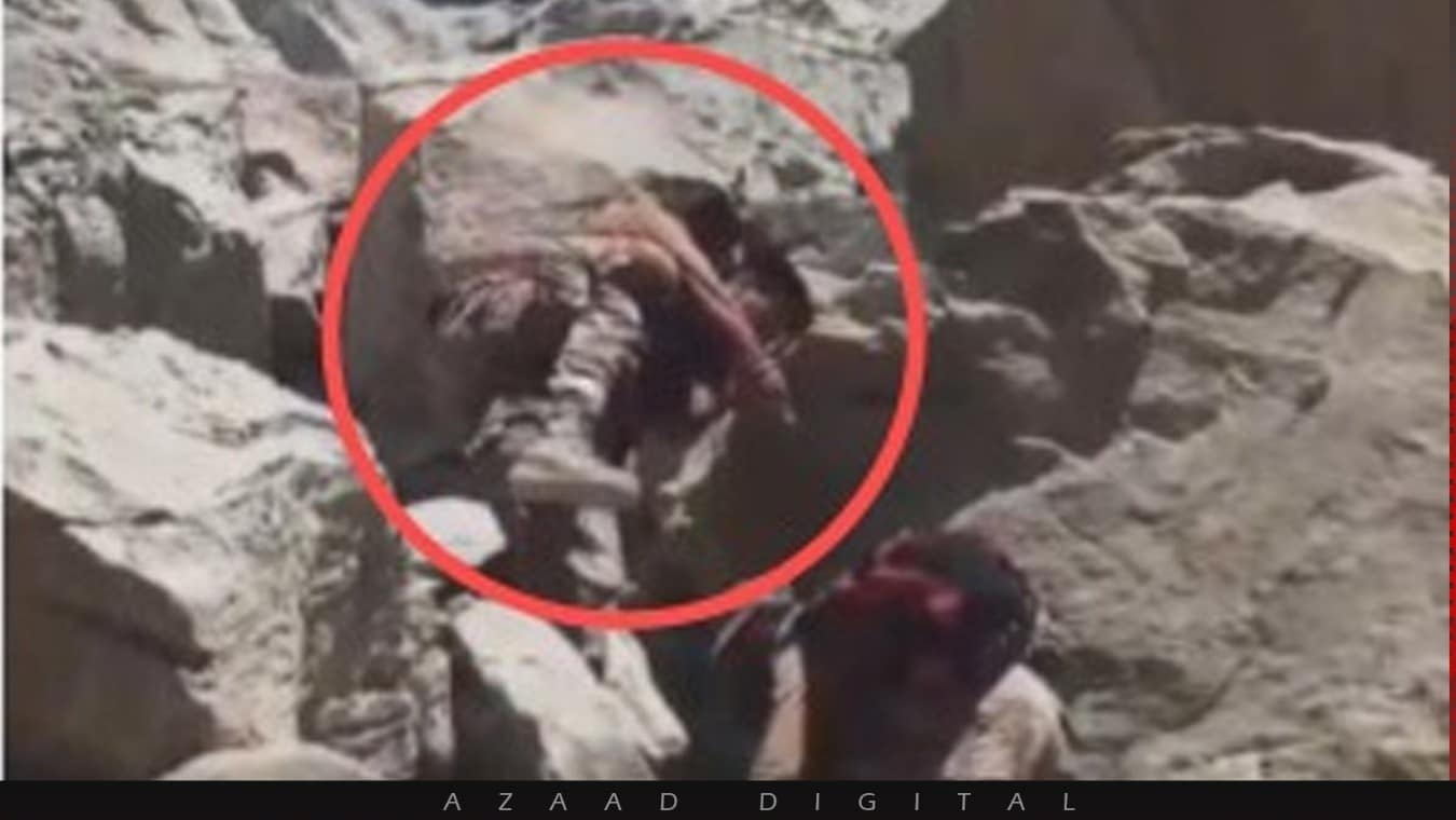 زخمی سپاہی کو کندھوں پر اٹھا کر پہاڑوں سے اتارنے والے پاک فوج کے افسر نے  باہمی اعتماد، ذمہ داری اور رفاقت کی مثال قائم کردی