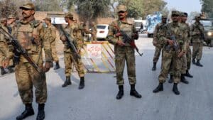 پنجاب: محرم الحرام کے دوران فول پروف سکیورٹی انتظامات کیلئے فوج اور رینجرز کے دستے طلب