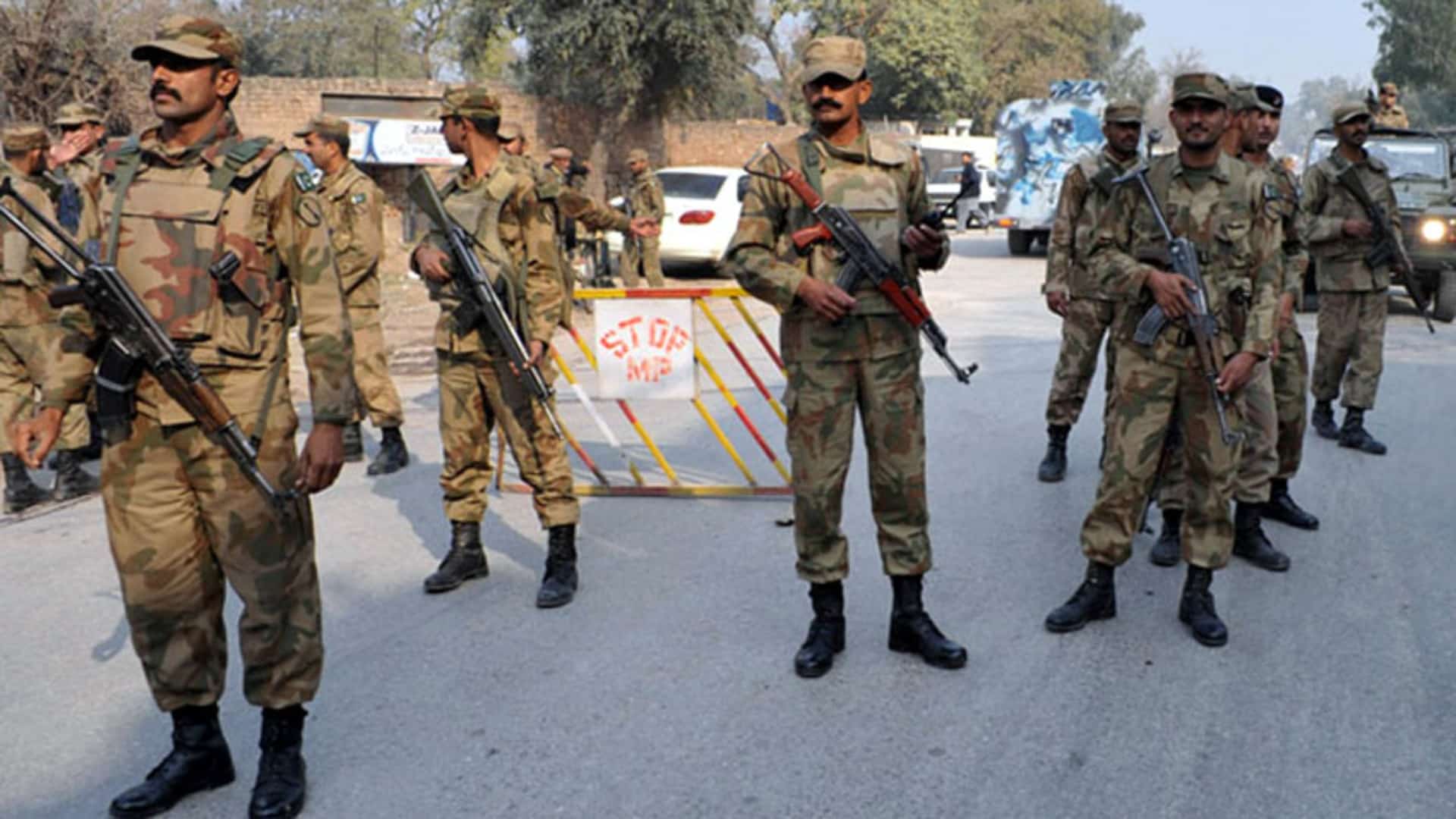 پنجاب: محرم الحرام کے دوران فول پروف سکیورٹی انتظامات کیلئے فوج اور رینجرز کے دستے طلب