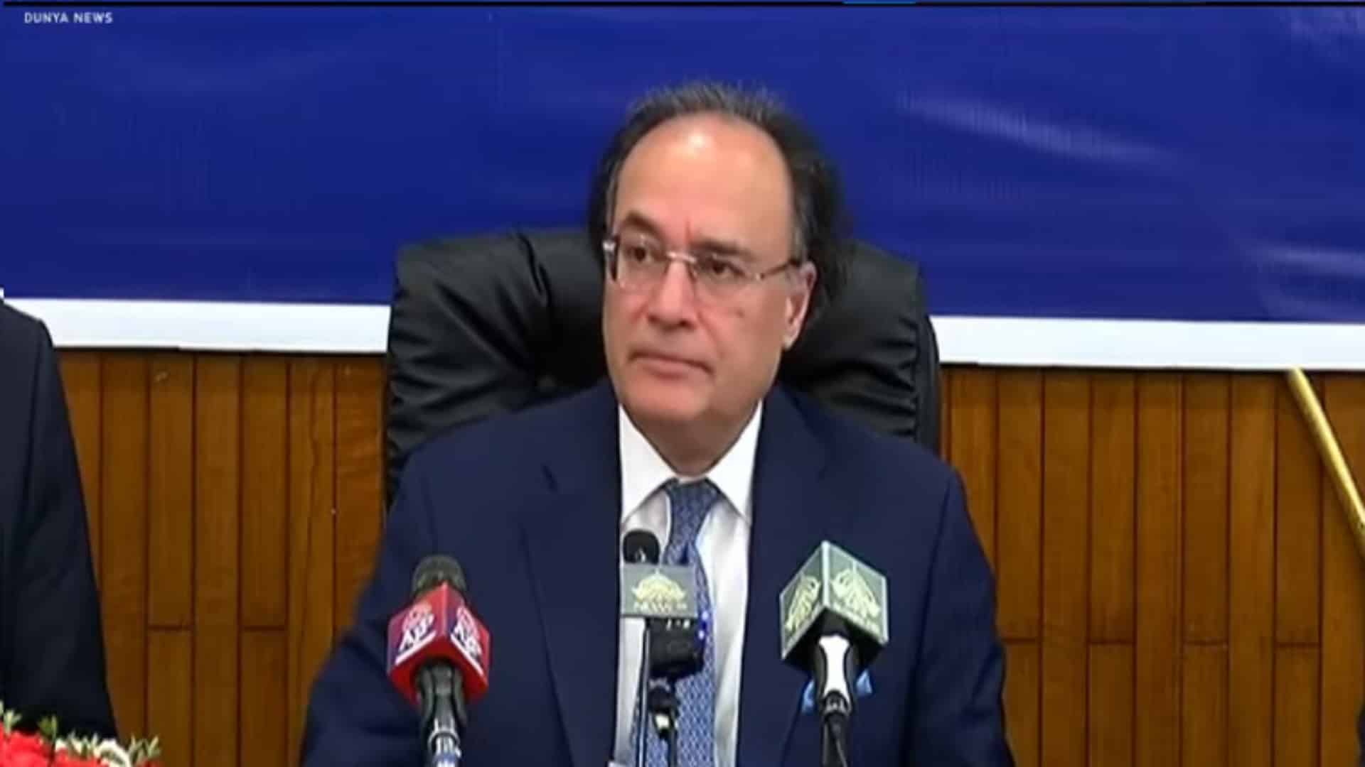 اندرونی و بیرونی چیلنجز کے باوجود معاشی کارکردگی بہتر رہی ، وزیرِ خزانہ نے قومی اقتصادی سروے پیش کر دیا