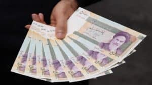 ایرانی ریال رکھنے والوں کی قسمت کھل گئی، مارکیٹ میں تہلکہ مچ گیا