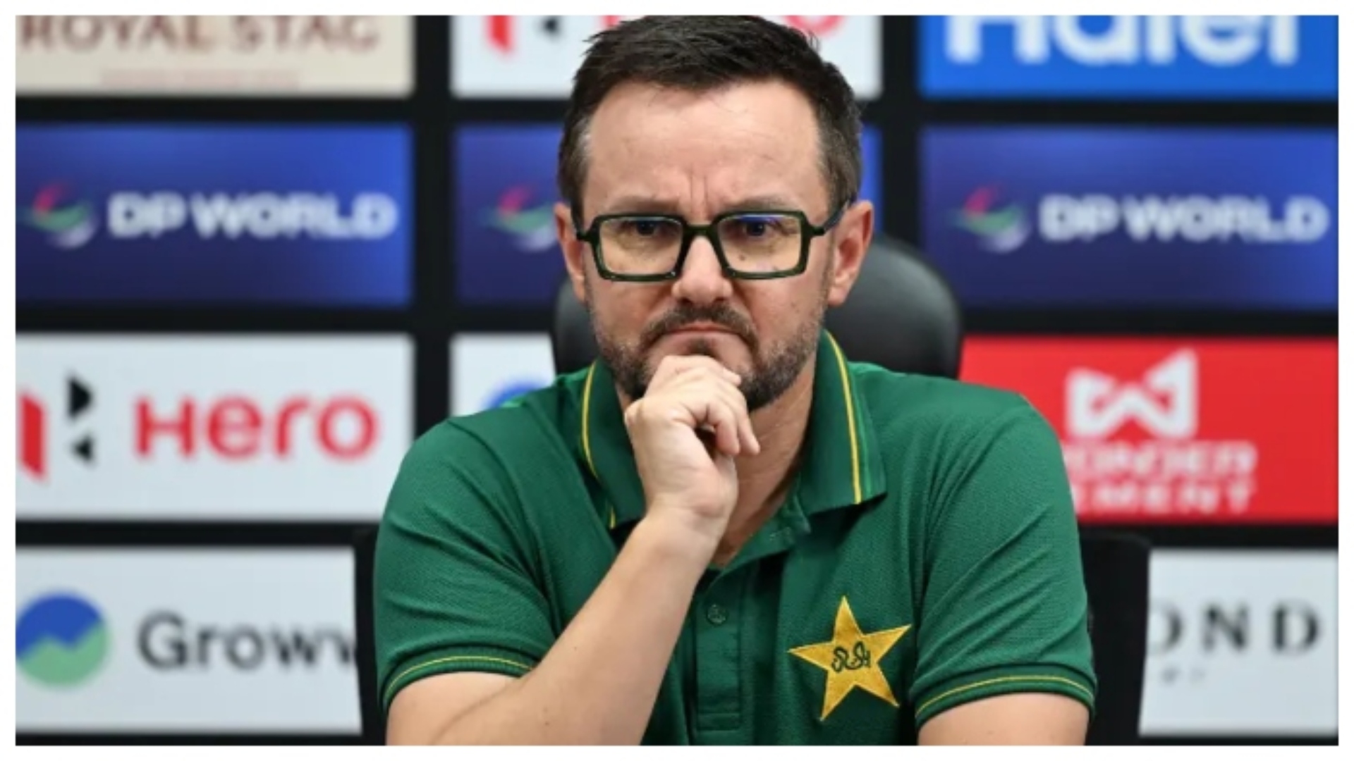 ماضی کے مقابلے اب زیادہ سیریز جیت رہے، کرکٹرز کی پرفارمنس بہتر بنانے کیلئے سینٹرل کنٹریکٹ کا طریقہ کار تبدیل کیا جا رہا ہے، مائیک ہیسن