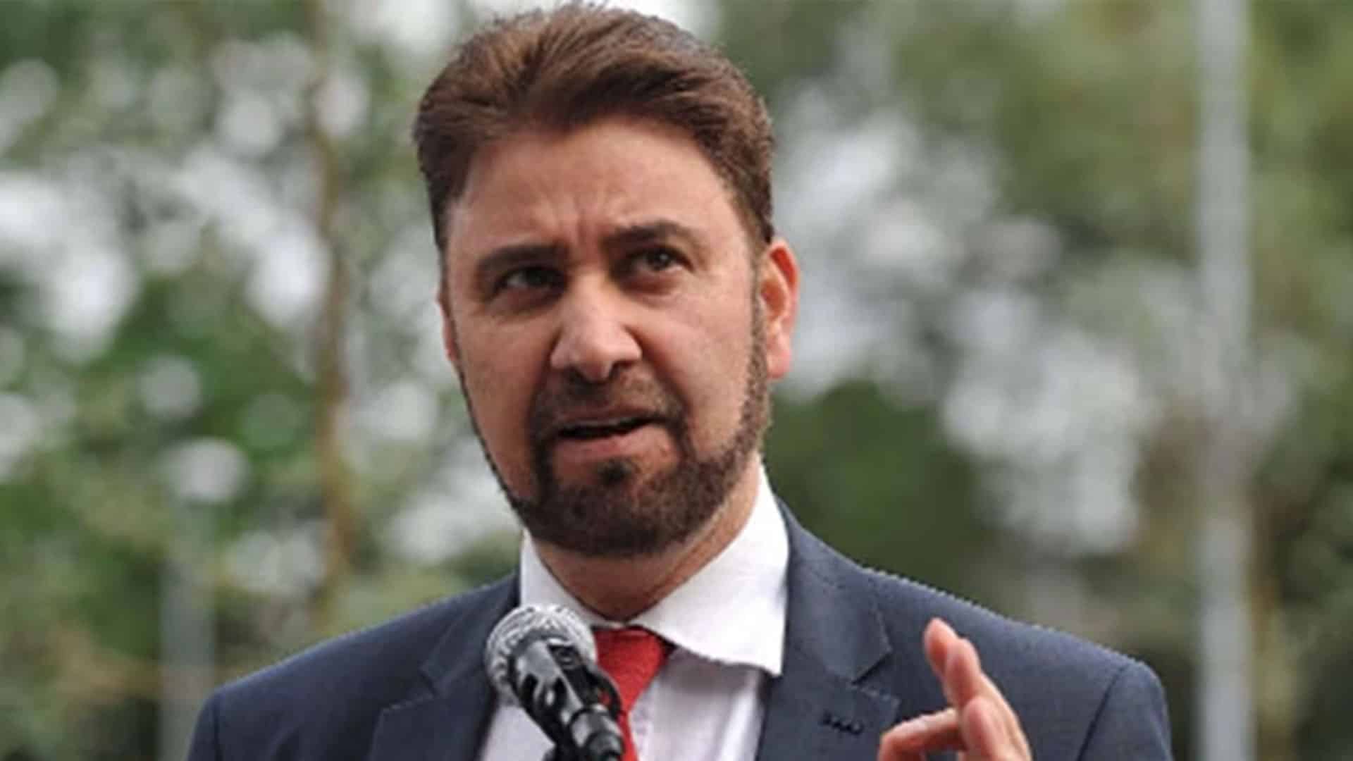 بھارت سمیت  بعض عناصر  پاکستان میں بدامنی پھیلانے کی کوشش کر رہے ہیں، افضل خان