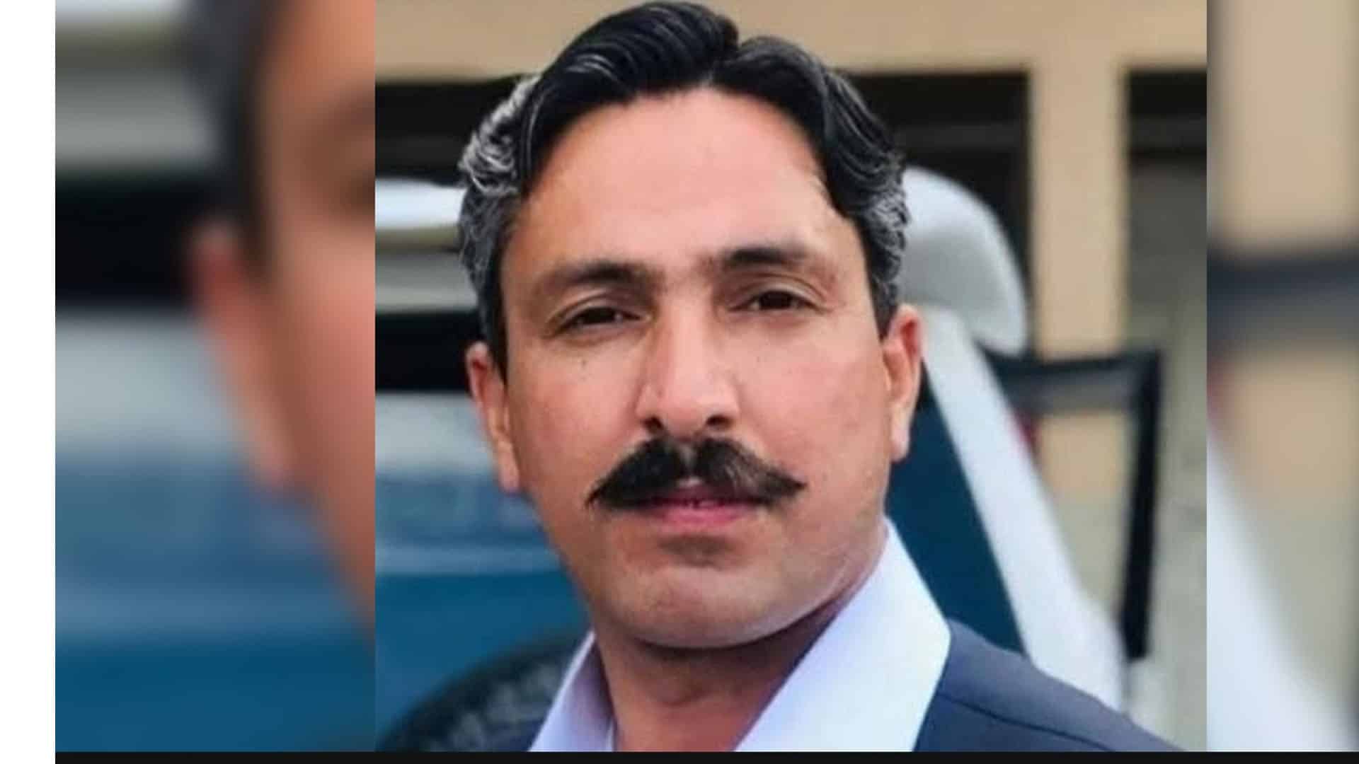 ایکشن کمیٹی کے کور ممبر  انجم زمان اور بابر ترک کو گرفتار کر لیا گیا ، اسلحہ برآمد