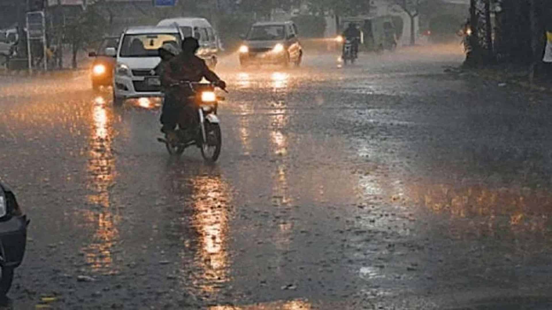 تیز آندھی، شدید بارشیں، پی ڈی ایم اے نے الرٹ جاری کر دیا