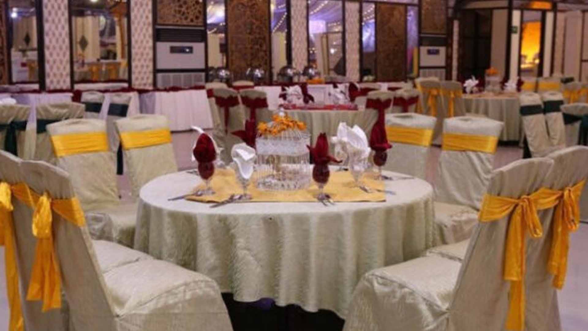 حکومت نے شادی ہالز، مارکیز، ریسٹورنٹس سے متعلق بڑا فیصلہ کرلیا