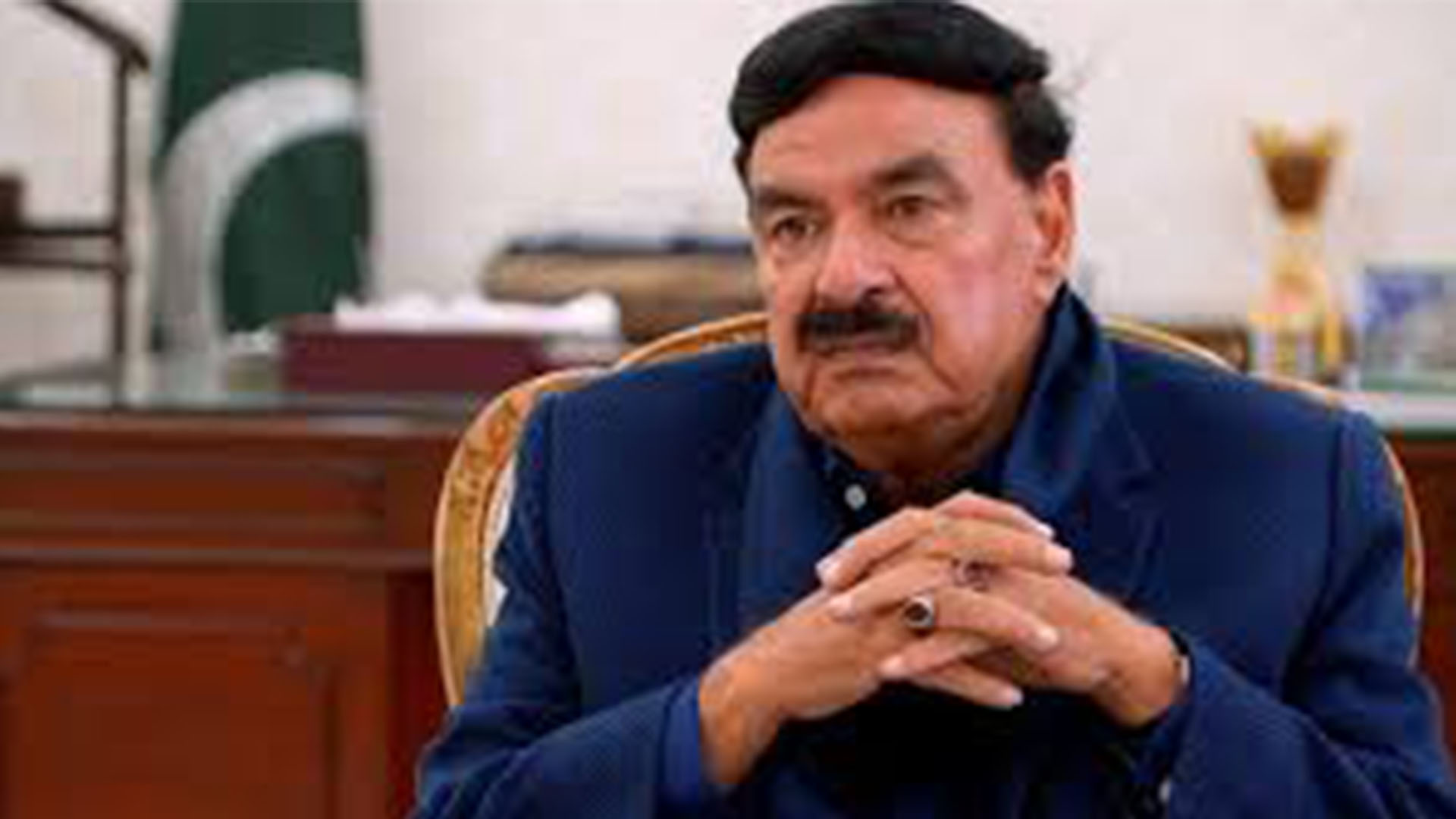شیخ رشید نے طویل خاموشی توڑ دی، برسوں پرانی خواہش پوری کرنے نکل پڑے
