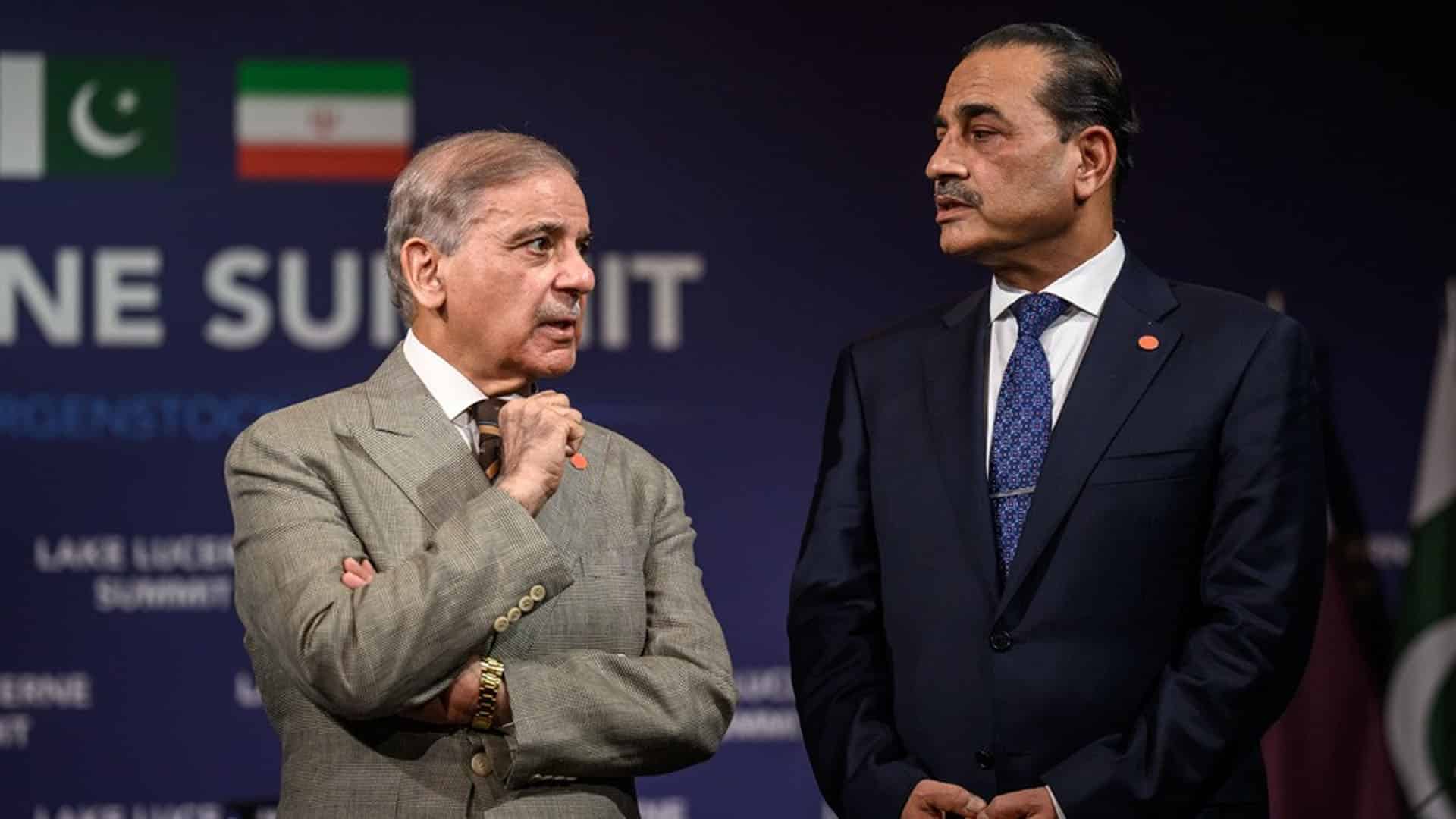 عالمی امن کے اصل ہیرو وزیر اعظم شہباز شریف اور فیلڈ مارشل سید عاصم منیر،تصاویر سوشل میڈیا پر وائرل
