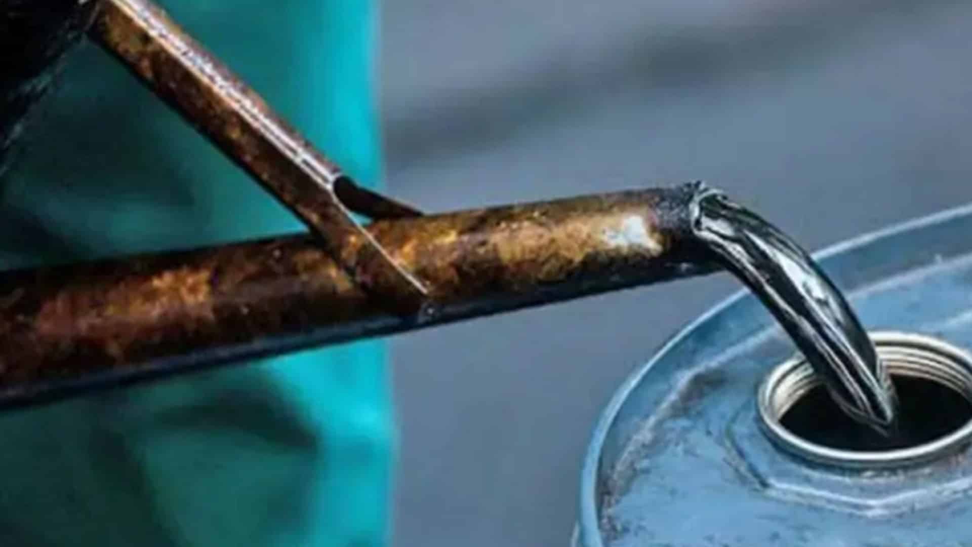 حکومت نے پٹرول کی قیمتوں میں کمی کے بعد ایک اور بڑی خوشخبری سنا دی
