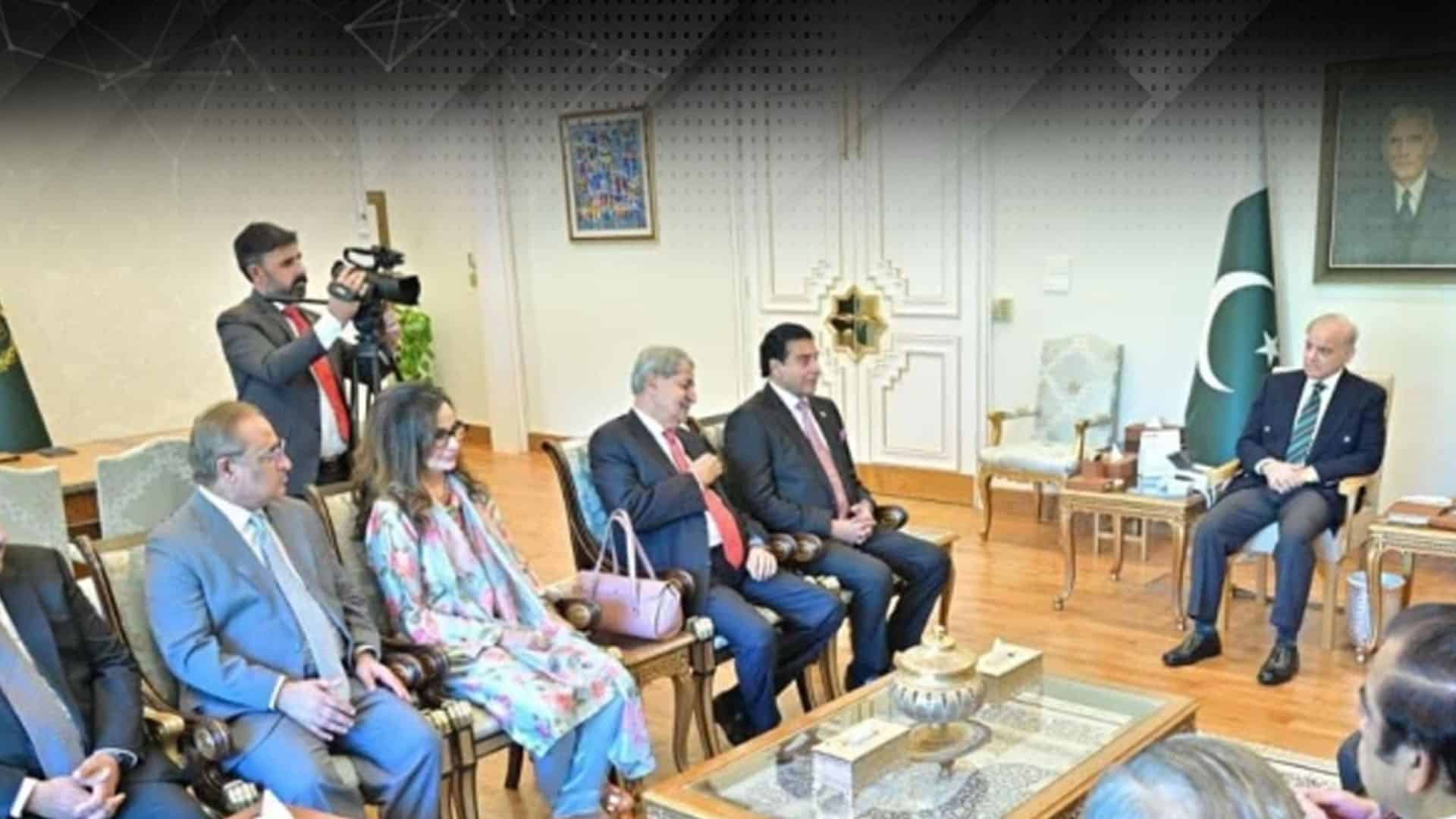 حکومت اور پیپلزپارٹی کے مذاکرات میں بڑا بریک تھرو، بجٹ کی منظوری کے لیے گرین سگنل