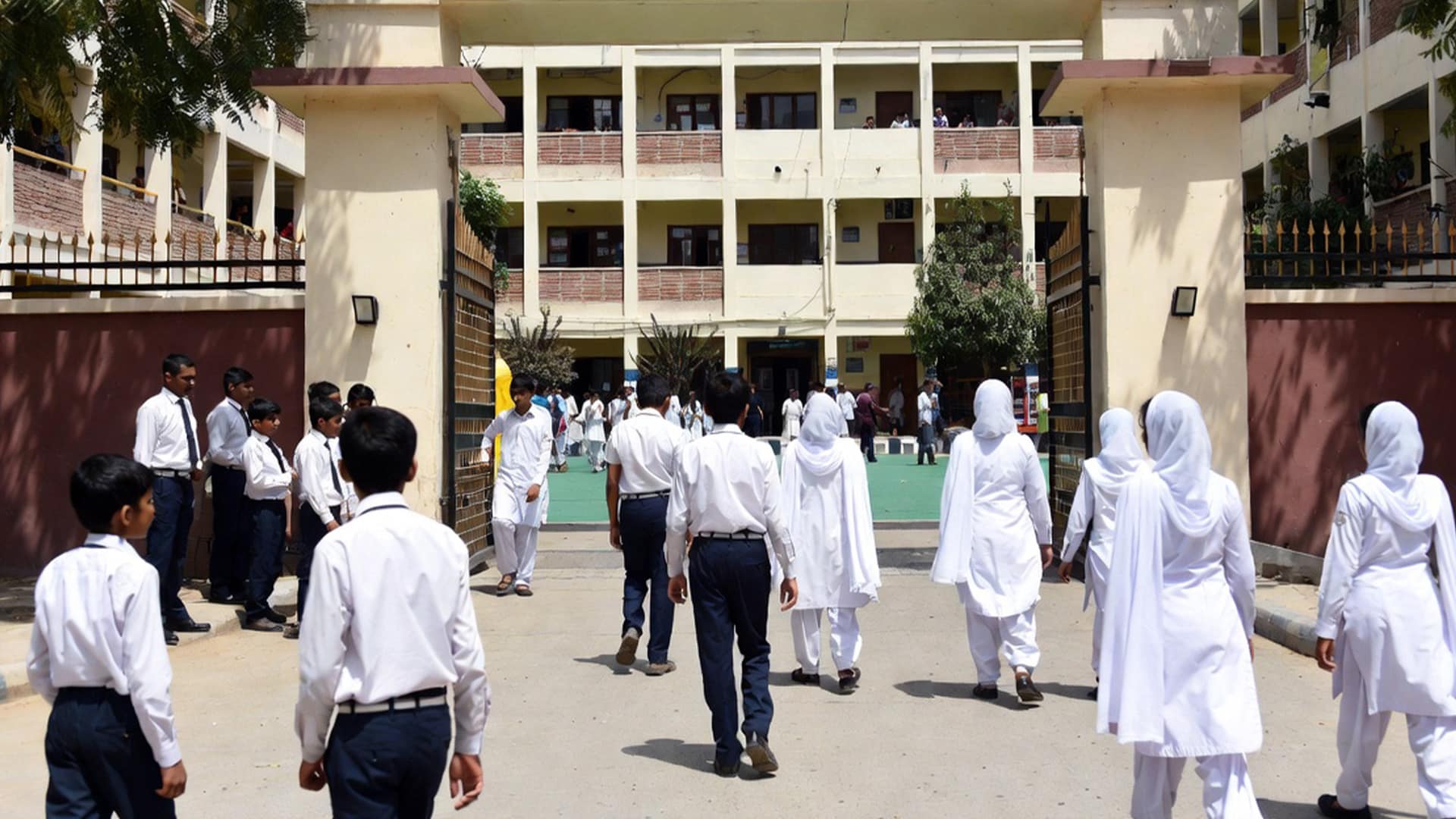 تعلیمی اداروں میں ورکنگ ویک سے متعلق حکومت کا بڑا فیصلہ، نوٹیفکیشن بھی جاری
