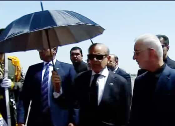 شہید ایرانی رہبر اعلیٰ آیت اللہ خامنہ ای کی آخری رسومات ، وزیراعظم شہبازشریف تہران پہنچ گئے