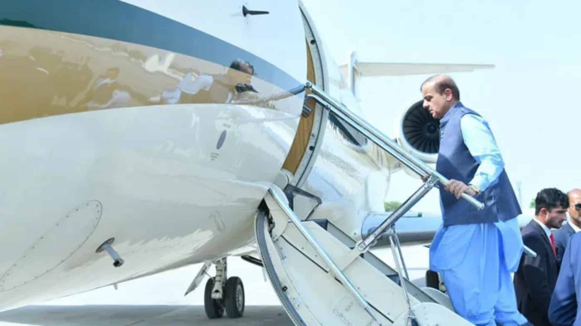 دورہ ایران، وزیراعظم شہباز شریف سابق سپریم لیڈر علی خامنہ ای شہید کے جنازے میں شرکت کیلئے روانہ