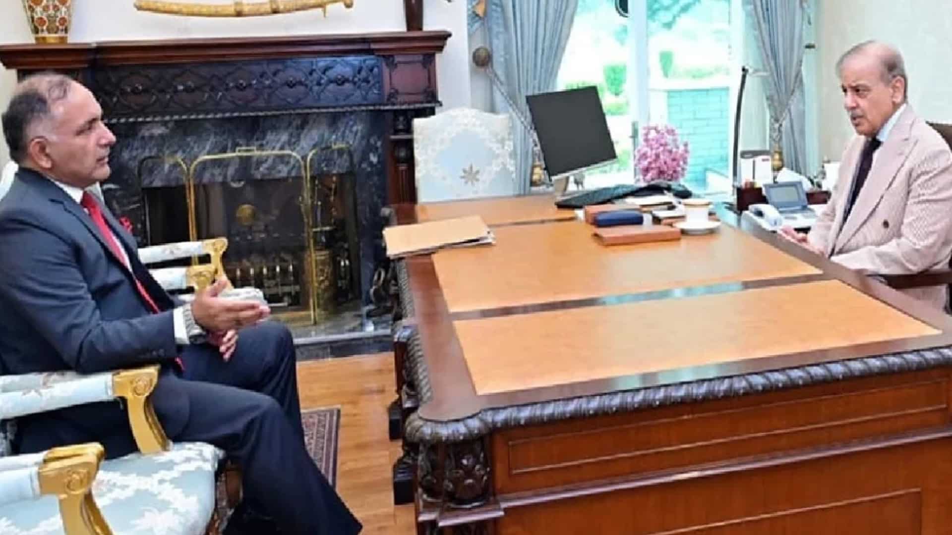 ملک بھر میں مون سون بارشیں، وزیراعظم شہباز شریف کا این ڈی ایم اے کو الرٹ رہنے کا حکم