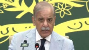 پاکستان میں دہشتگردی کے پیچھے بھارت کا ہاتھ، افغانستان دہشتگردوں کو روکنے میں ناکام ہے، وزیرِ اعظم