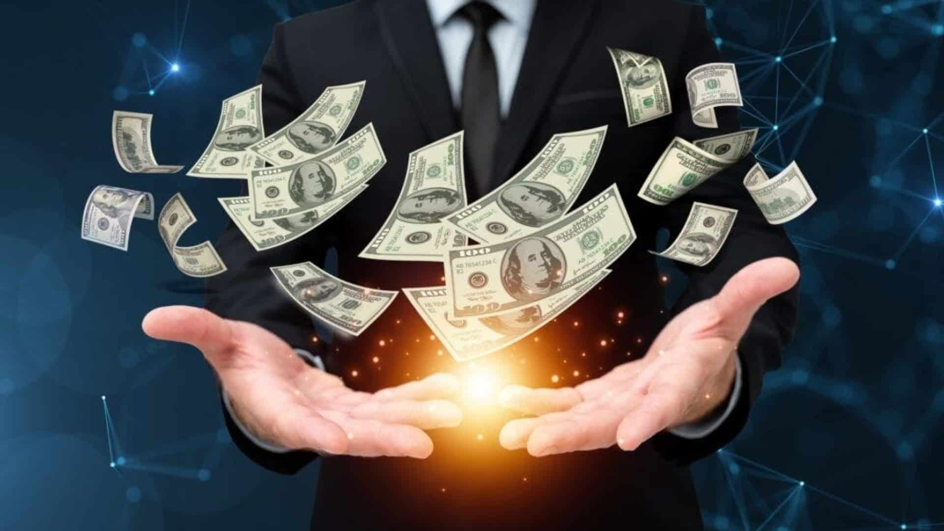کروڑ پتیوں کی تعداد میں ریکارڈ اضافہ،  کس ملک نے سب کو پیچھے چھوڑ دیا؟