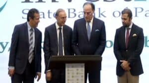 ملک میں سرمایہ کاری کے نئے دور کا آغاز ، وزیرخزانہ  نے انویسٹ پاک پورٹل کا افتتاح کر دیا