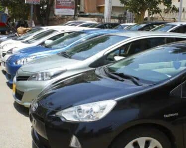 ہائبرڈ گاڑیاں سستی ہونے کا امکان ، حکومت نے ٹیکس میں بڑی کمی کی تجویز دیدی