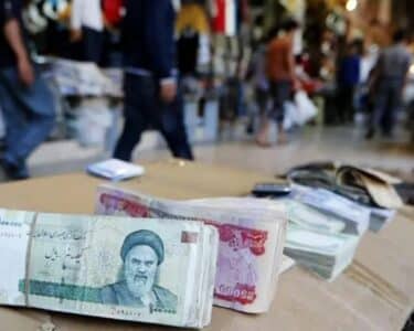 امریکا ایران کشیدگی: کیا ایرانی ریال میں سرمایہ کاری اب بھی فائدہ مند ہے؟