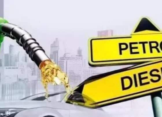 عالمی منڈی میں تیل مہنگا، آئندہ ہفتے کیا پاکستان میں پیٹرول سستا ہوگا یا نہیں ؟