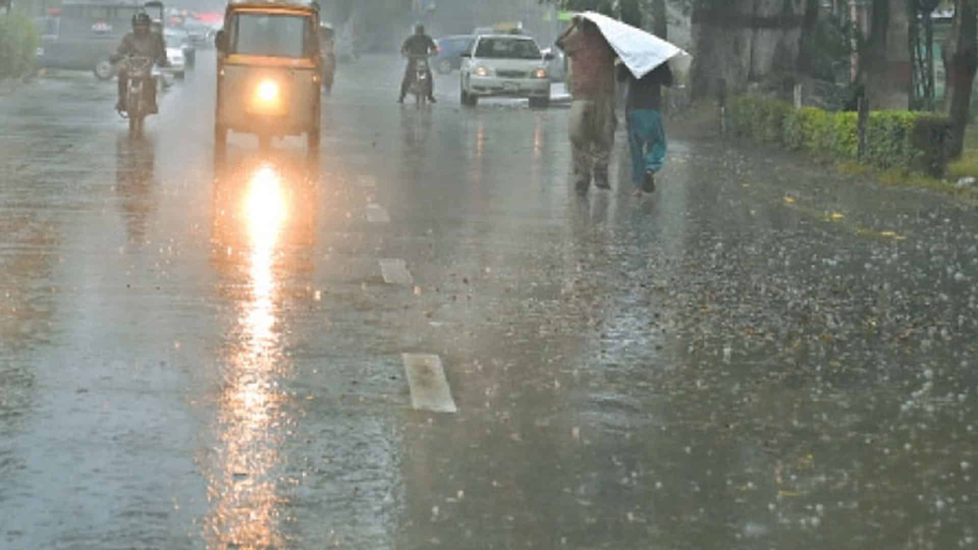 طوفانی بارشوں  نے ملک بھر میں تباہی مچادی ، 14 افراد جاں بحق ، درجنوں زخمی