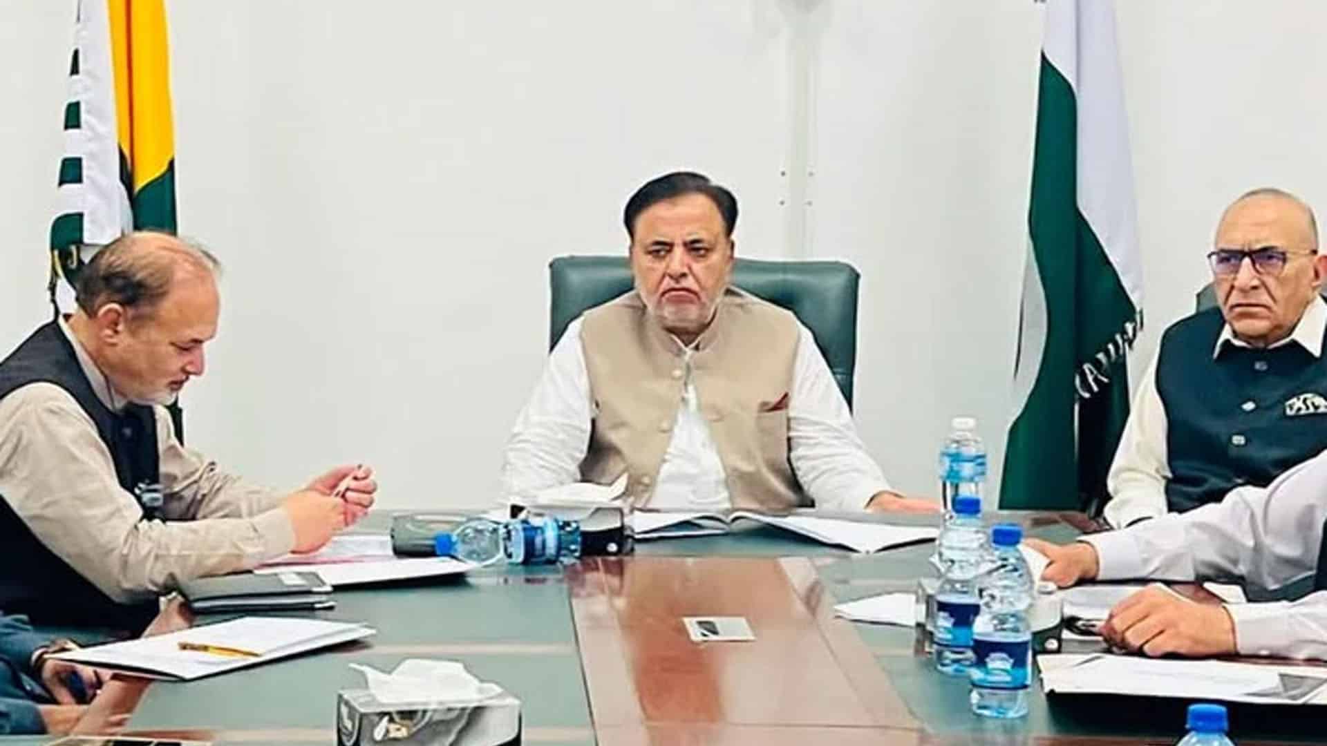 آزاد کشمیر میں الیکشن ملتوی نہیں ہوں گے، چیف الیکشن کمشنر نے افواہوں کی تردید کر دی