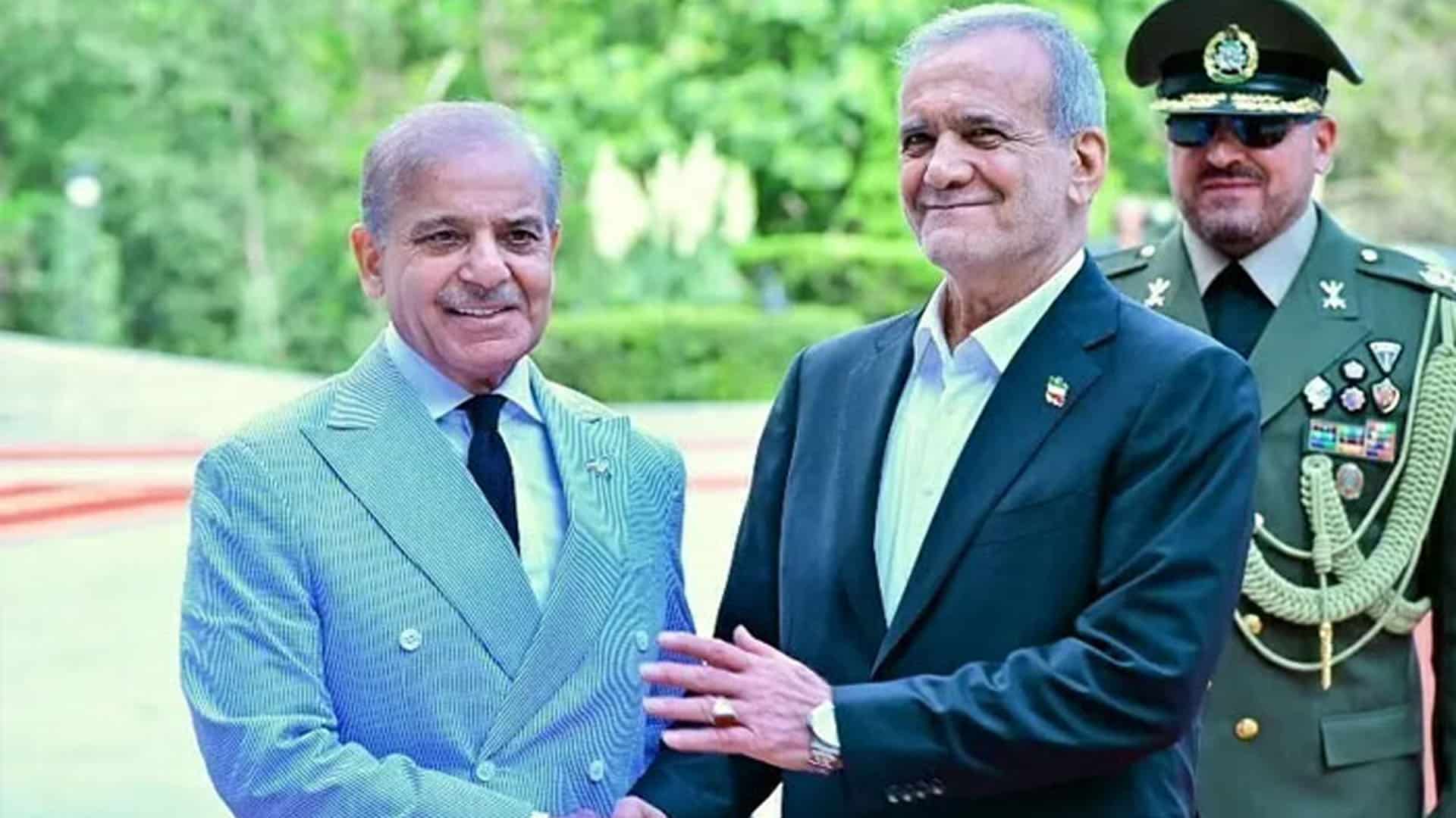 ایران پاکستان کی حمایت کو کبھی فراموش نہیں کرے گا ، ایرانی صدر