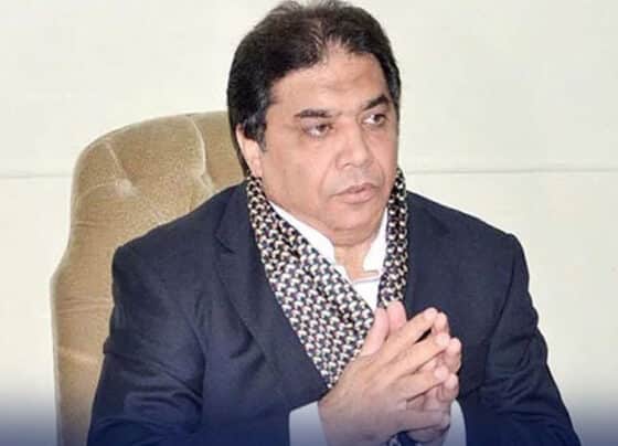 حنیف عباسی