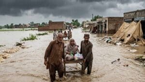 مون سون بارشوں کے بعد دریاؤں میں پانی کی سطح بلند، مختلف مقامات پر نچلے درجے کے سیلاب کا خدشہ