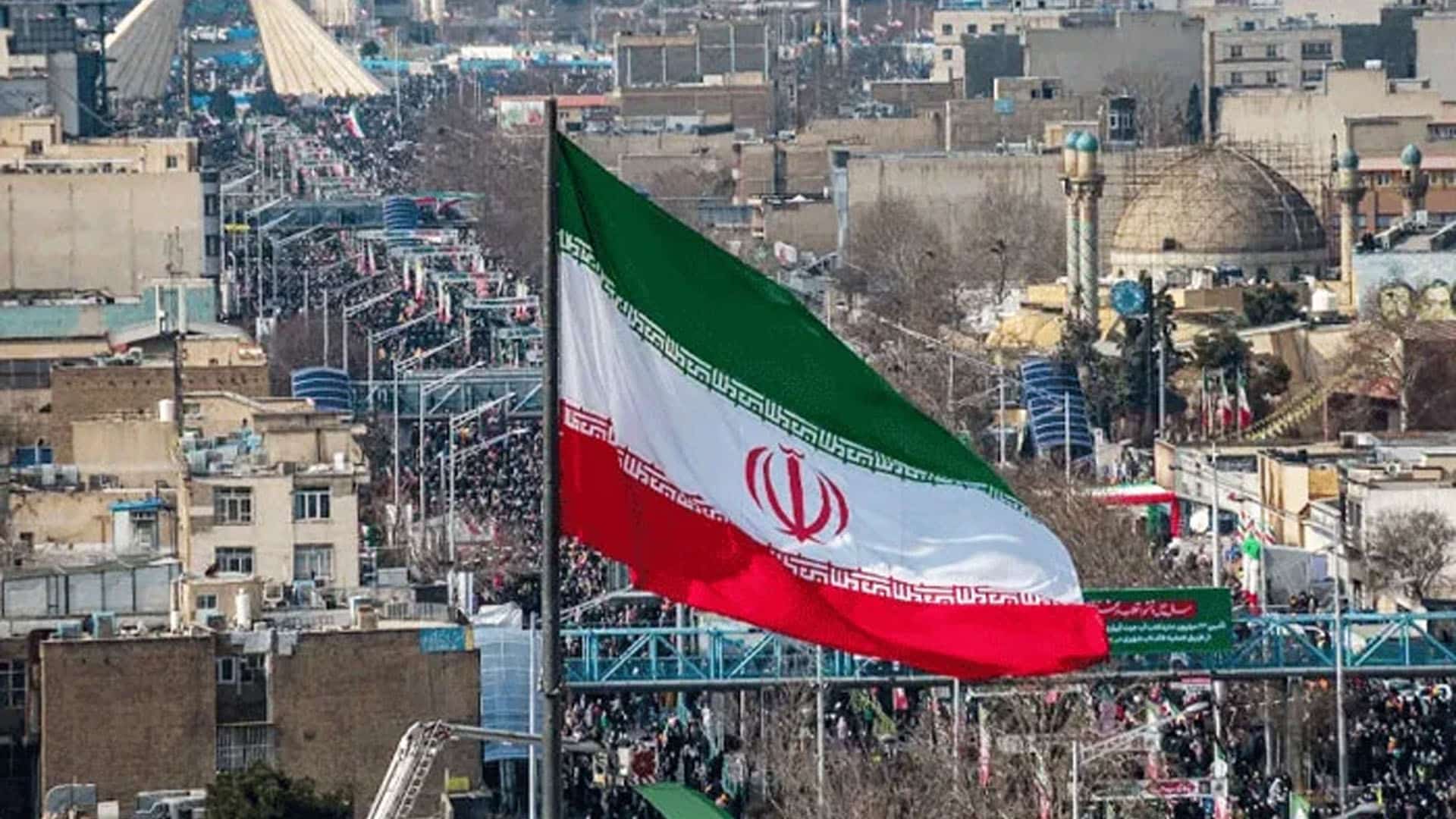 امریکا اور ایران کے درمیان ایران کو 3 ارب ڈالر جاری کرنے پر ابتدائی اتفاق ہوگیا، عرب میڈیا کا دعویٰ