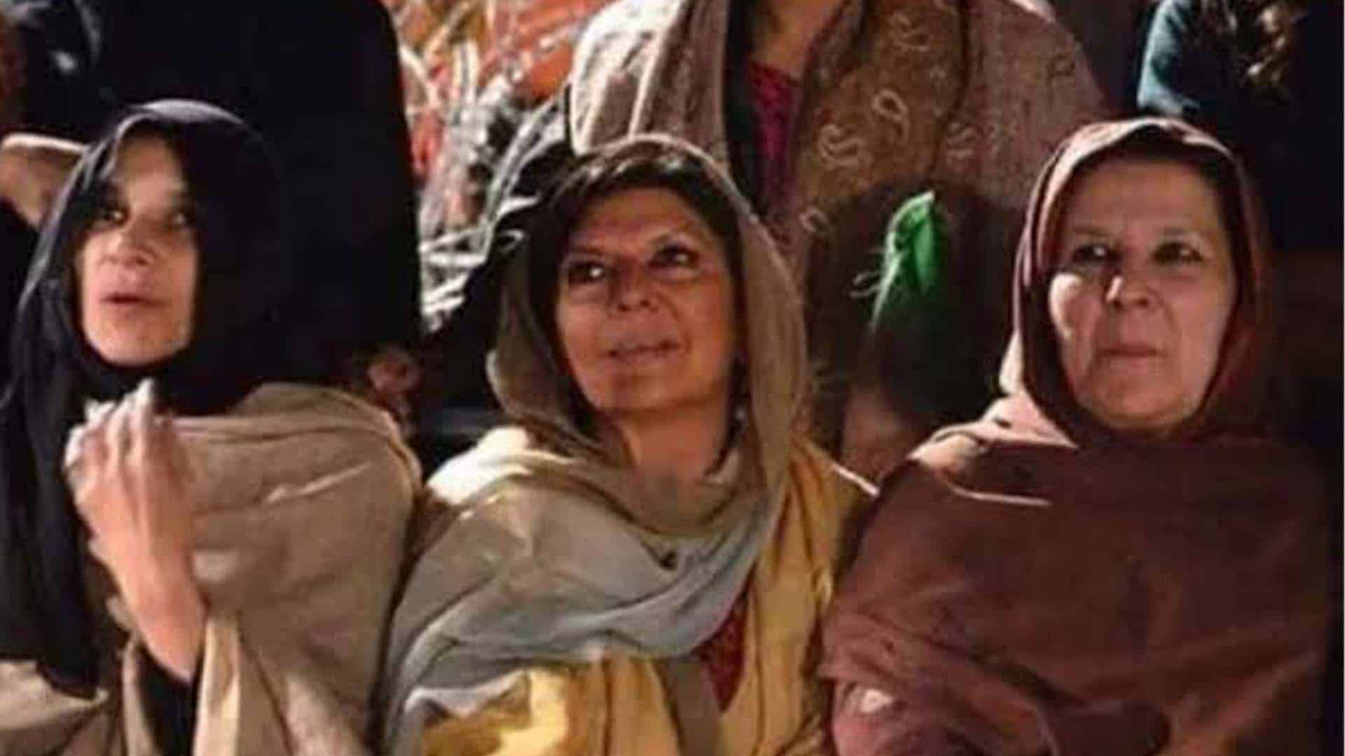 عدالت کا بڑا حکم، عمران خان کی بہنیں اشتہاری قرار، وارنٹ گرفتاری جاری