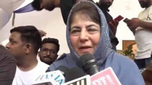 گائے محفوظ، بیٹیاں غیر محفوظ ، محبوبہ مفتی نے بھارت کے دعوؤں کی قلعی کھول دی